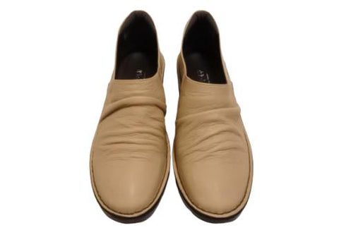 【インコルジェ3249 サンドグレイ】くしゅくしゅスマートスリッポン